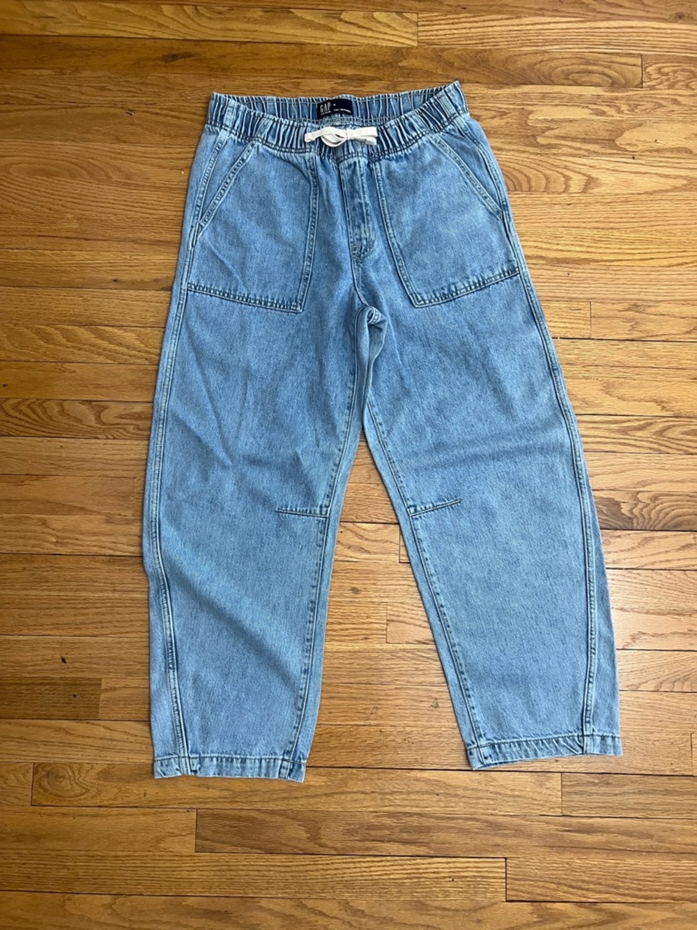 GAP Barrel Jeans